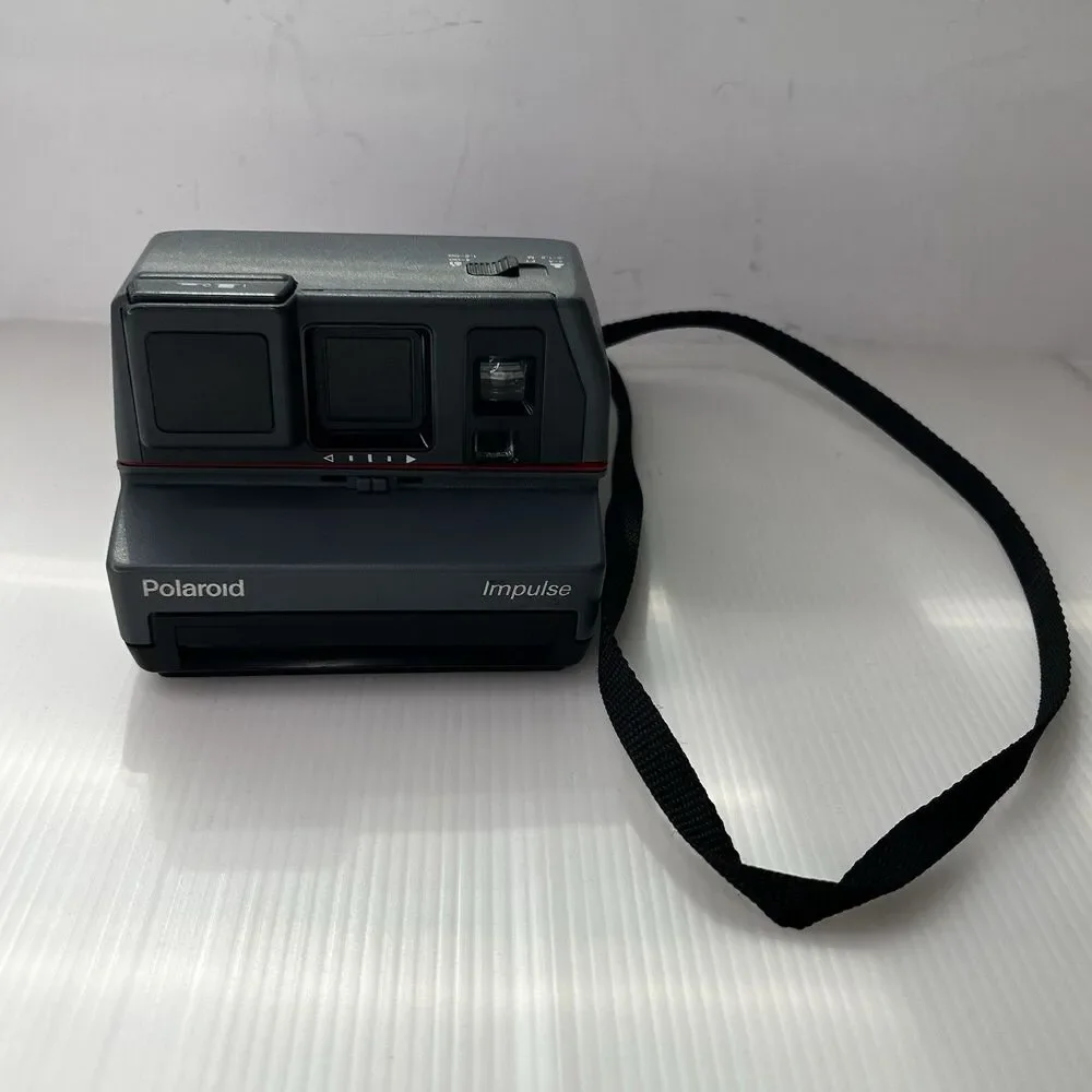 Vintage Polaroid Impulse 600 Camera w/Pop-Up Flash & Strap Untested